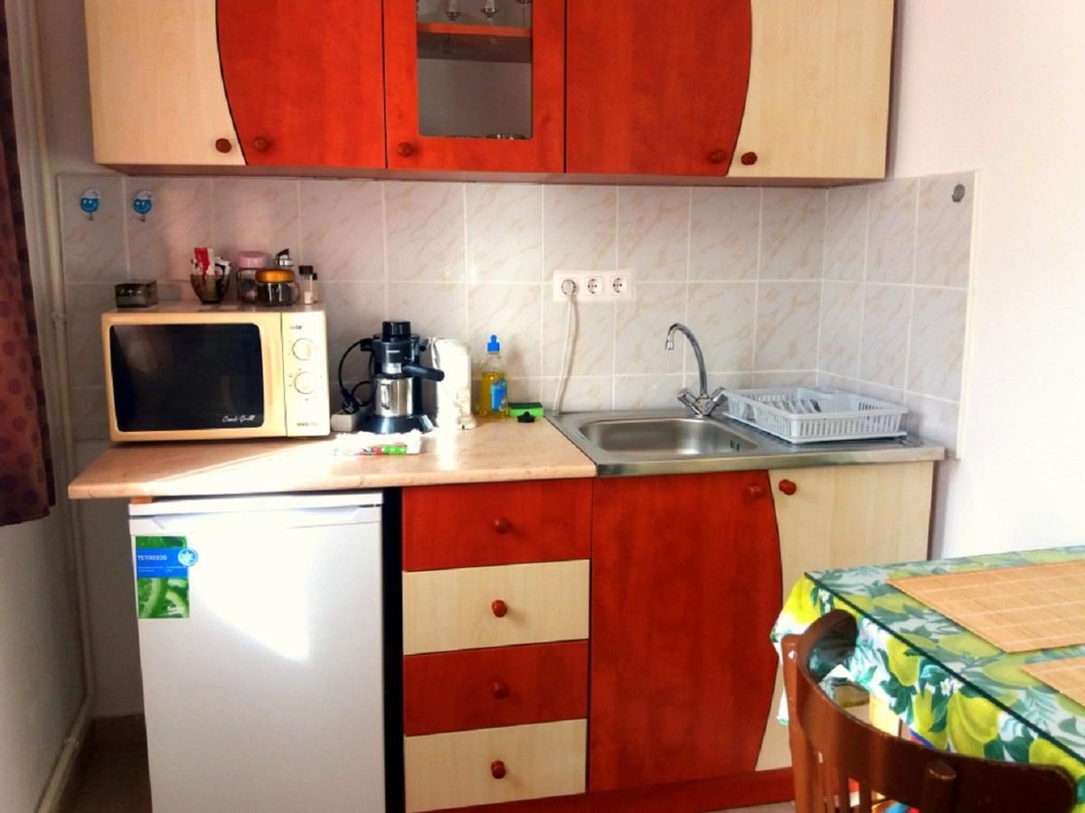 Julia Vendeghaz Sarrod Hotel Екстериор снимка